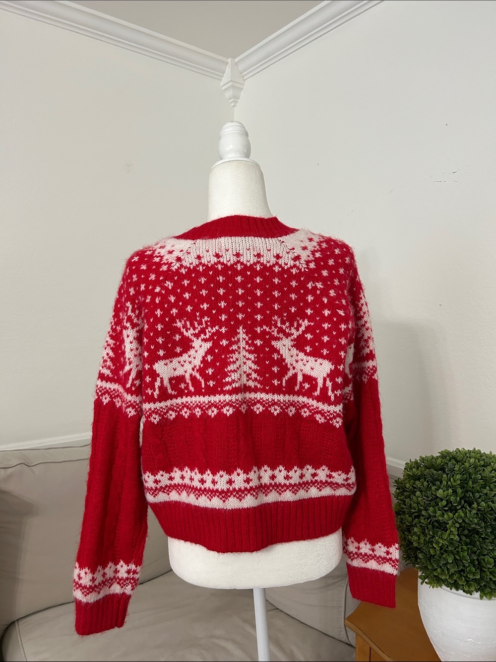 Old Navy Christmas Fair Isle Holiday Cardigan Sweater - Picture 2 of 3